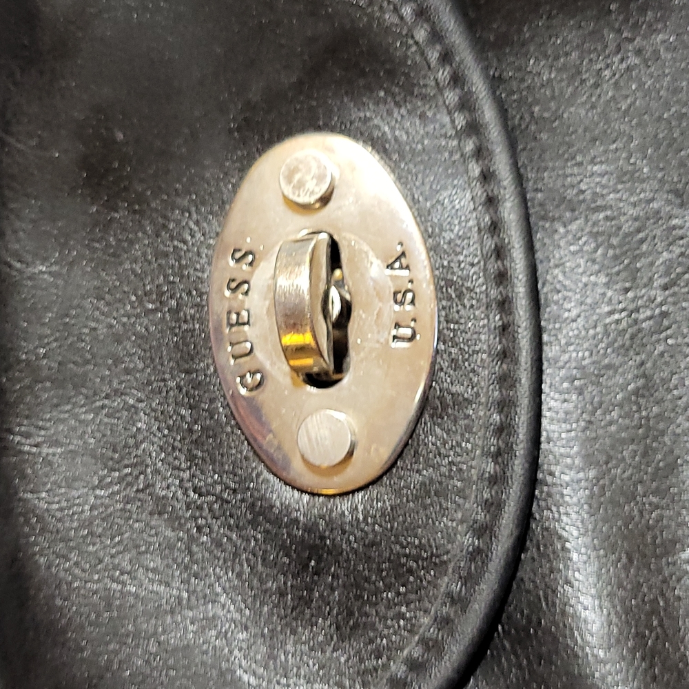 Leather purse